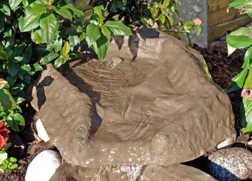 Bachlauf-Quellschale, Wasserschale, Wassertreppe Bachlauf-Quellschale, Wasserschale, Wassertreppe