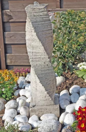 Wasserspiel, Wassersäule, Springbrunnen, Zierbrunnen aus Granit Wasserspiel, Wassersäule, Springbrunnen, Zierbrunnen aus Granit